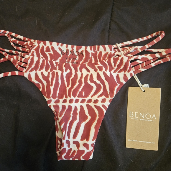 Benoa Swim Red and White Bikini Bottom - Picture 1 of 1
